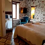 Lemon (adults Only) Готель