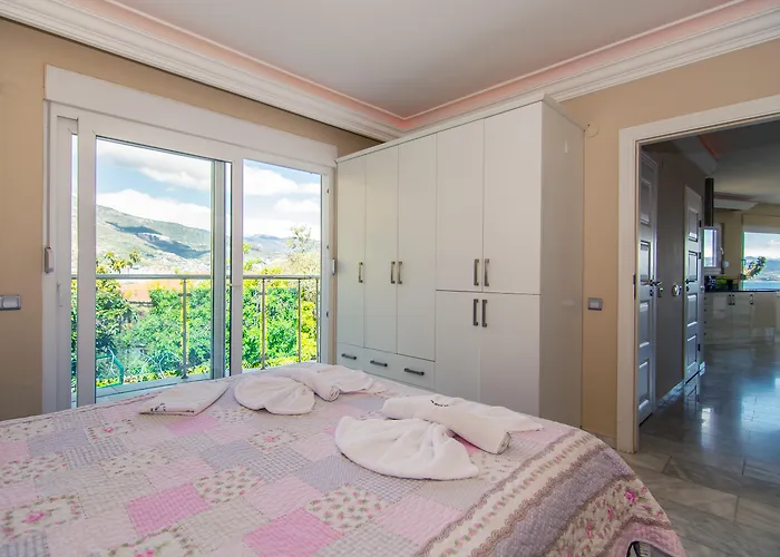 Hotel Lemon (adults Only)