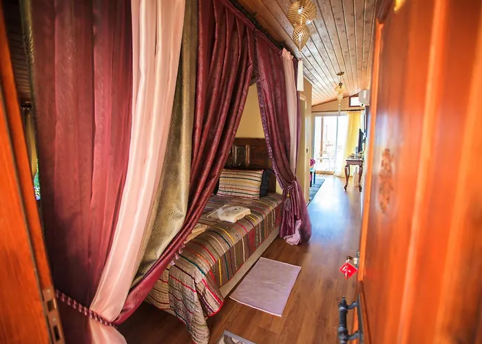 Hotel Lemon (adults Only)